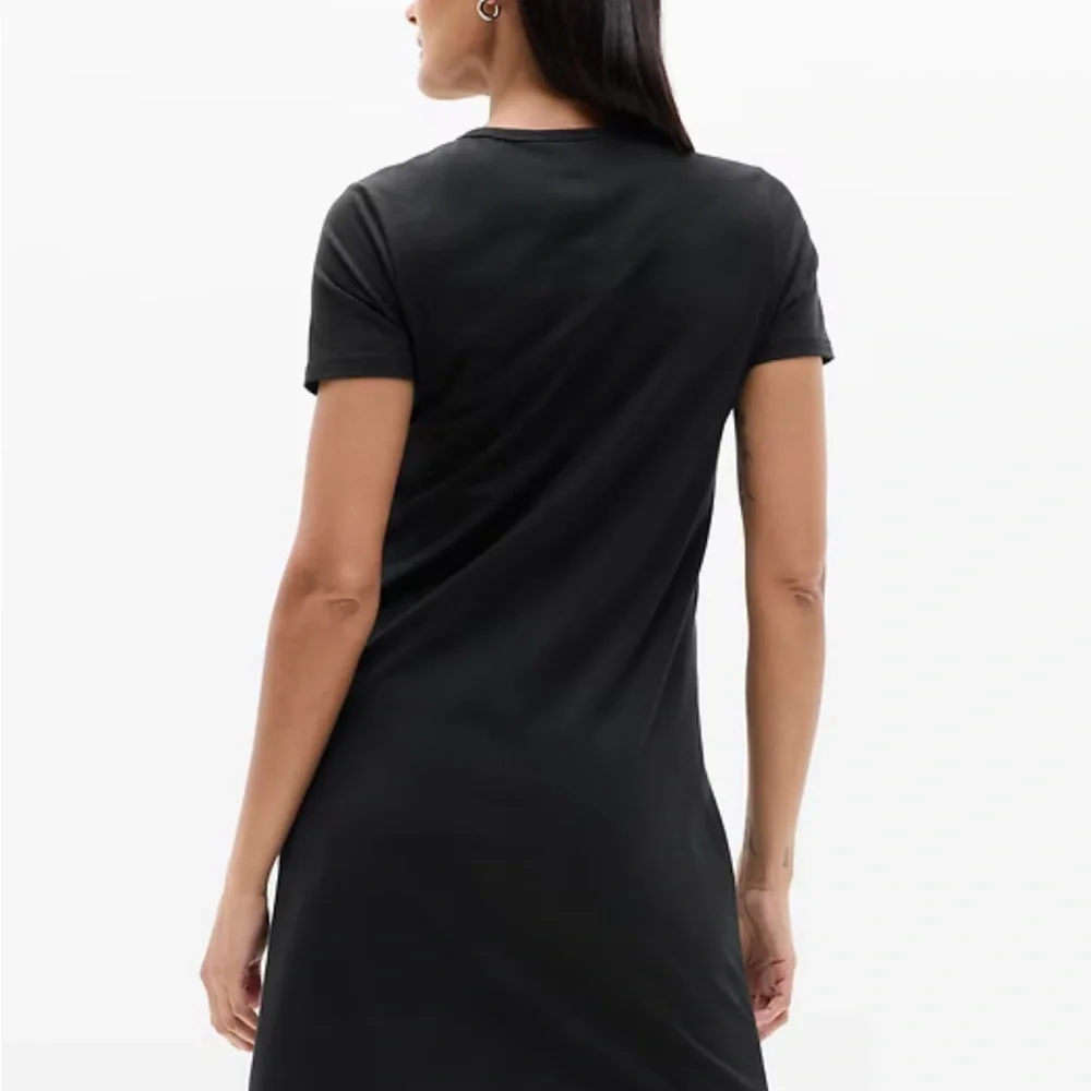 Athleta Essential Tee Dress NWT - Picture 3 of 4